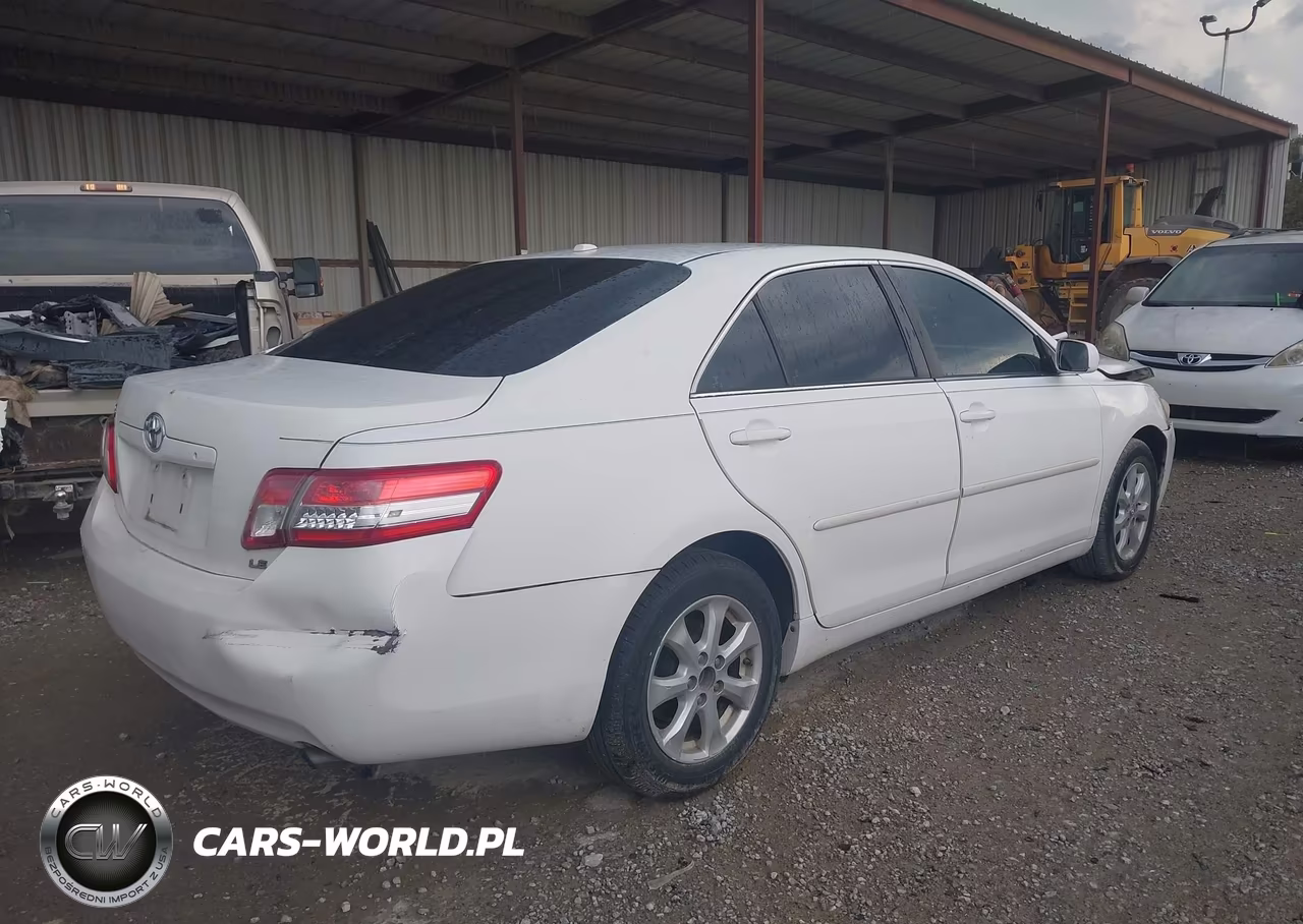 2011 Toyota Camry Le VIN:4T1BF3EKXBU763332 - 4