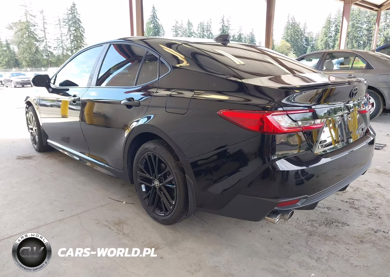 2026 Toyota Camry Se VIN:4T1DBADK7TU043160 - 3