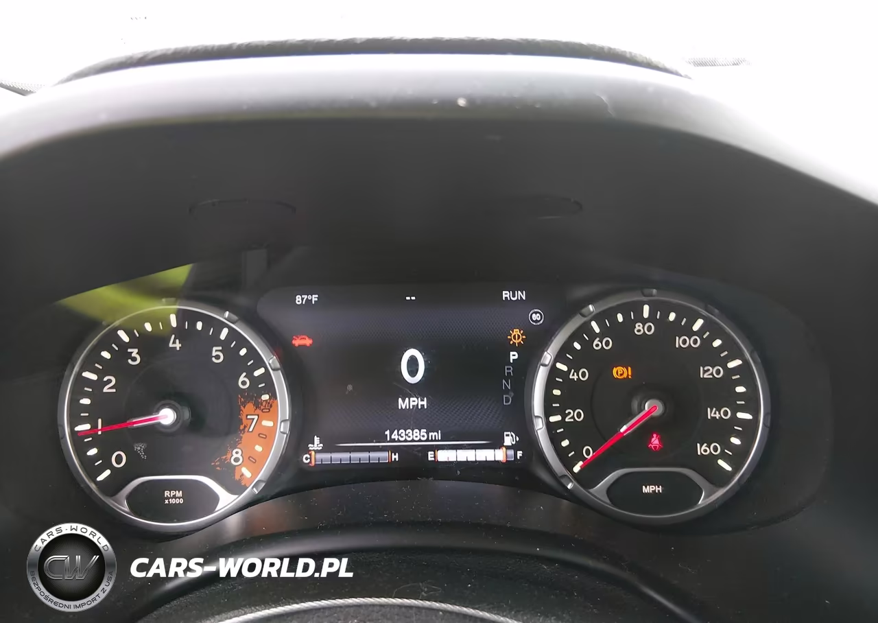 2015 Jeep Renegade Limited VIN:ZACCJADT4FPB38468 - 7