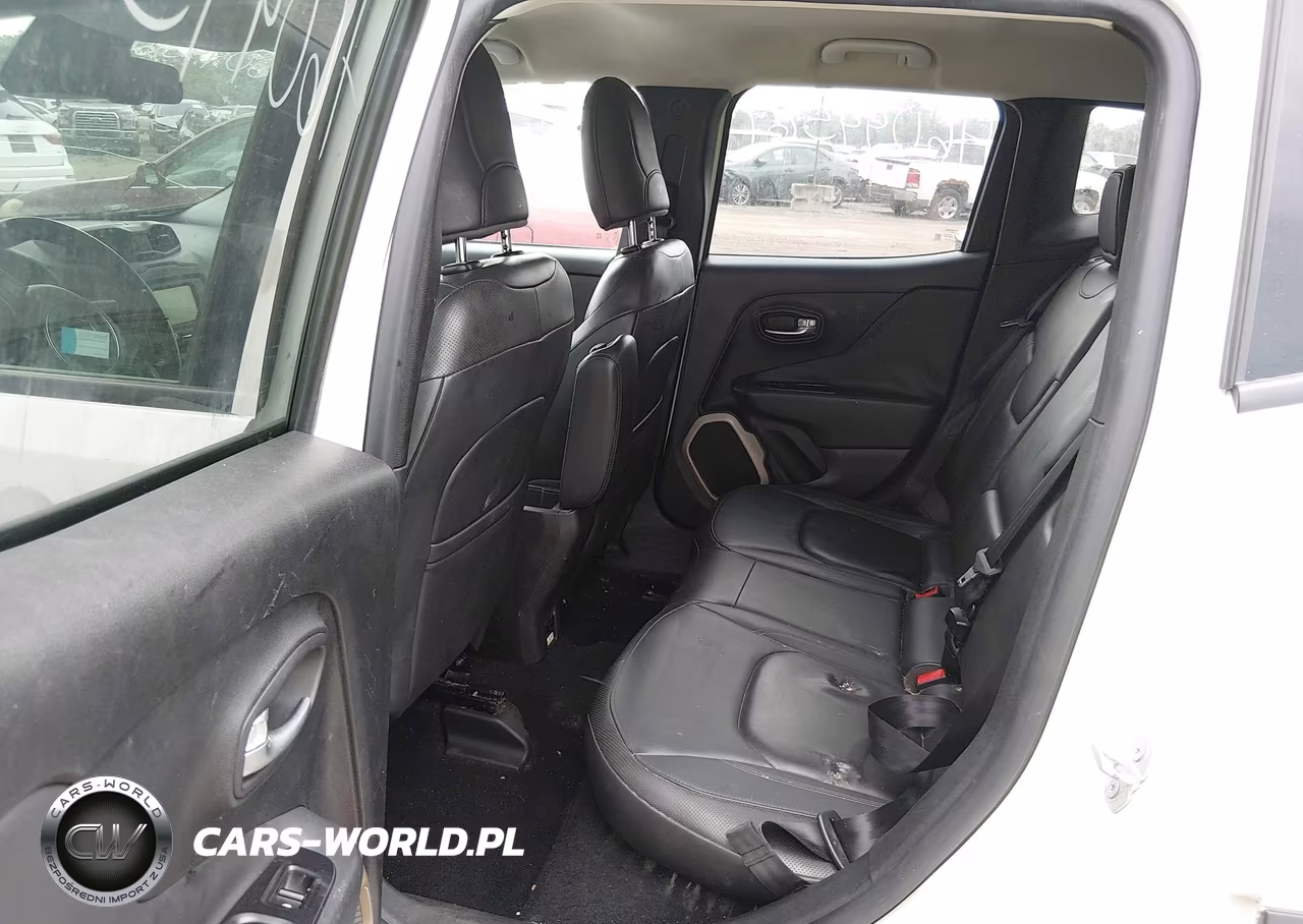 2015 Jeep Renegade Limited VIN:ZACCJADT4FPB38468 - 8