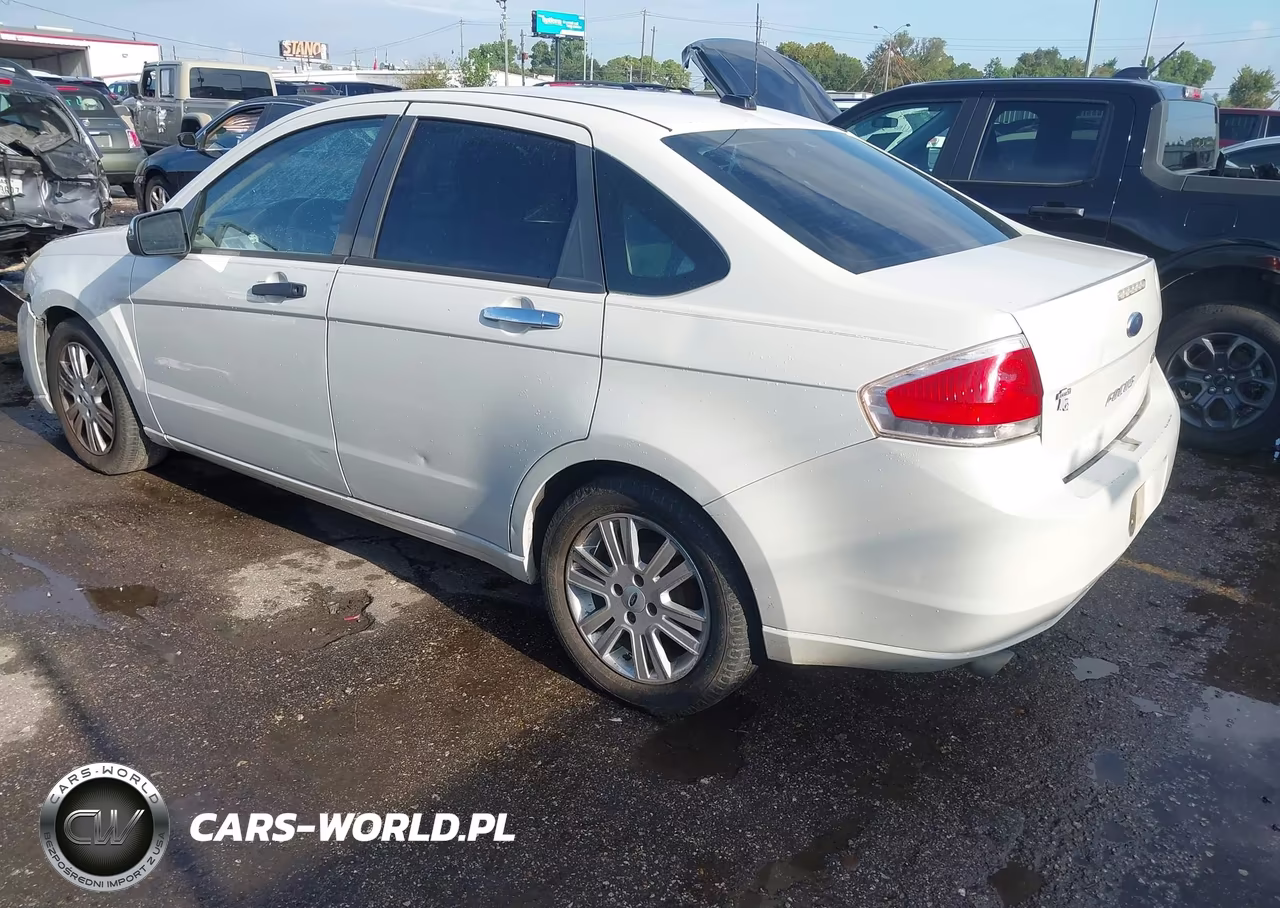 2010 Ford Focus Sel VIN:1FAHP3HN0AW180228 - 3