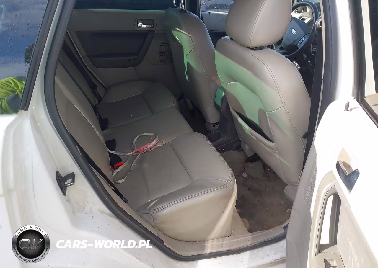2010 Ford Focus Sel VIN:1FAHP3HN0AW180228 - 8