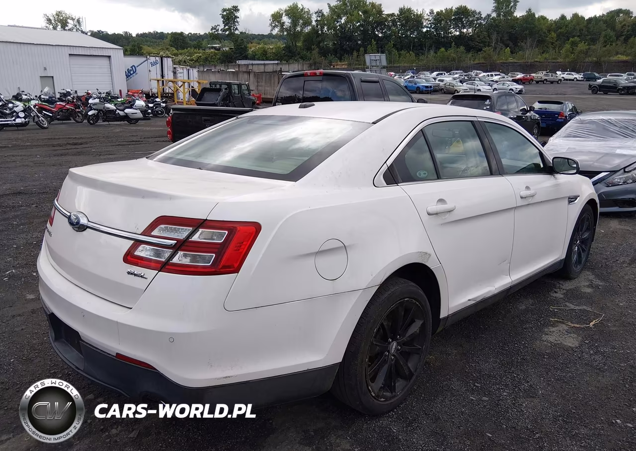 2013 Ford Taurus Sel VIN:1FAHP2E82DG102640 - 4