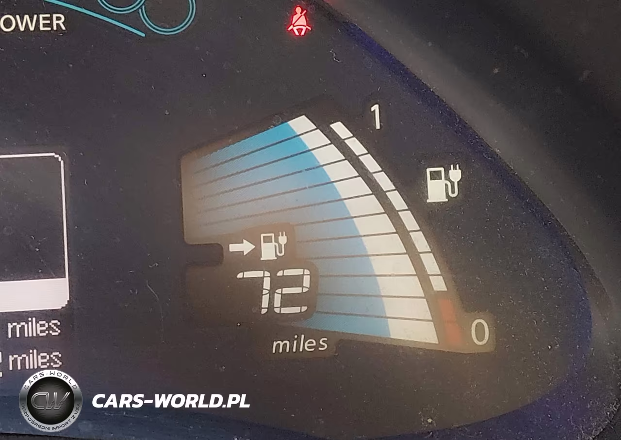 2015 Nissan Leaf S VIN:1N4AZ0CP0FC330950 - 17
