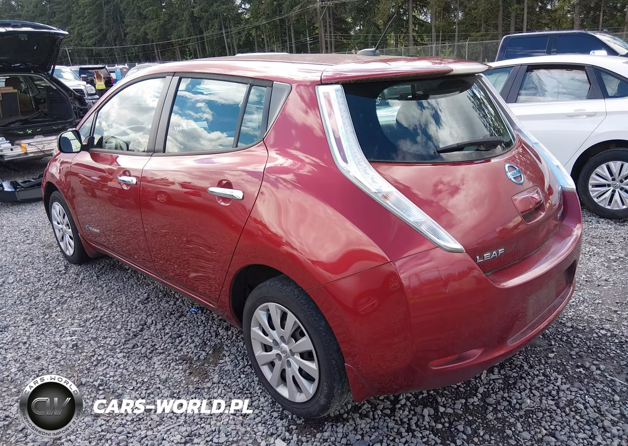 2015 Nissan Leaf S VIN:1N4AZ0CP0FC330950 - 3