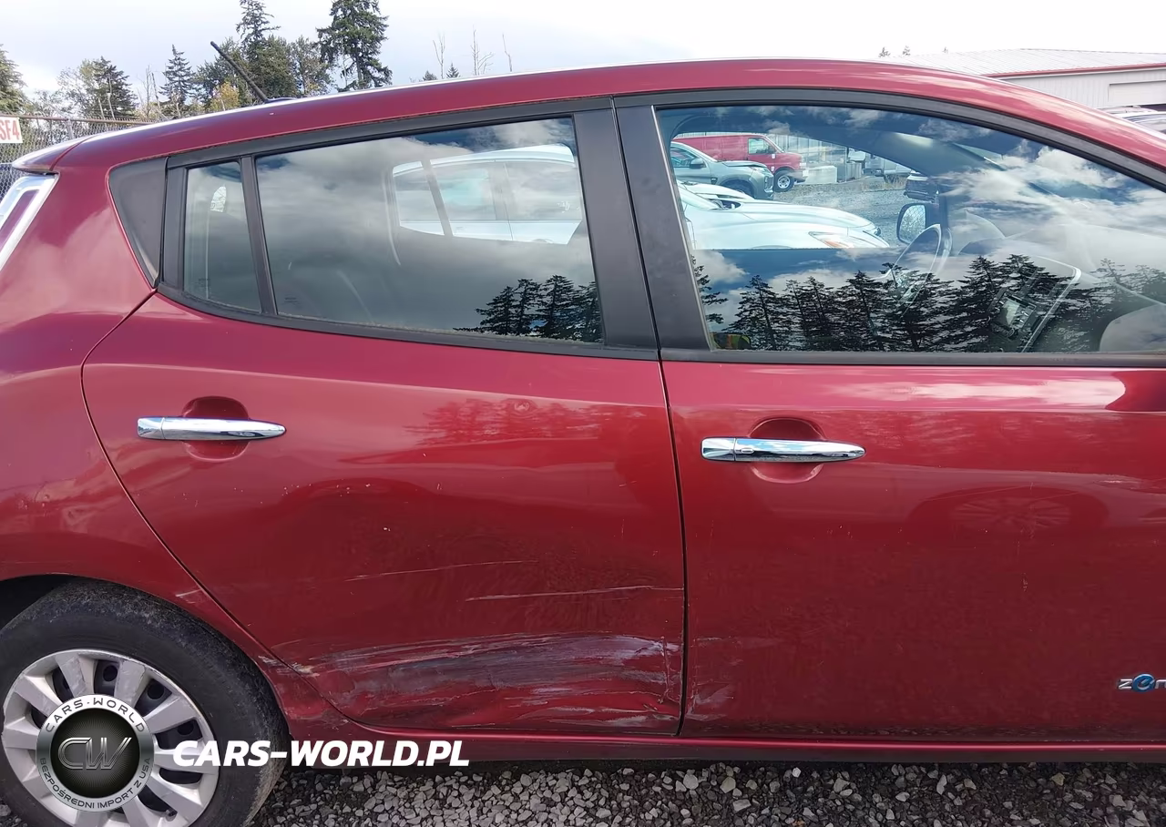 2015 Nissan Leaf S VIN:1N4AZ0CP0FC330950 - 6