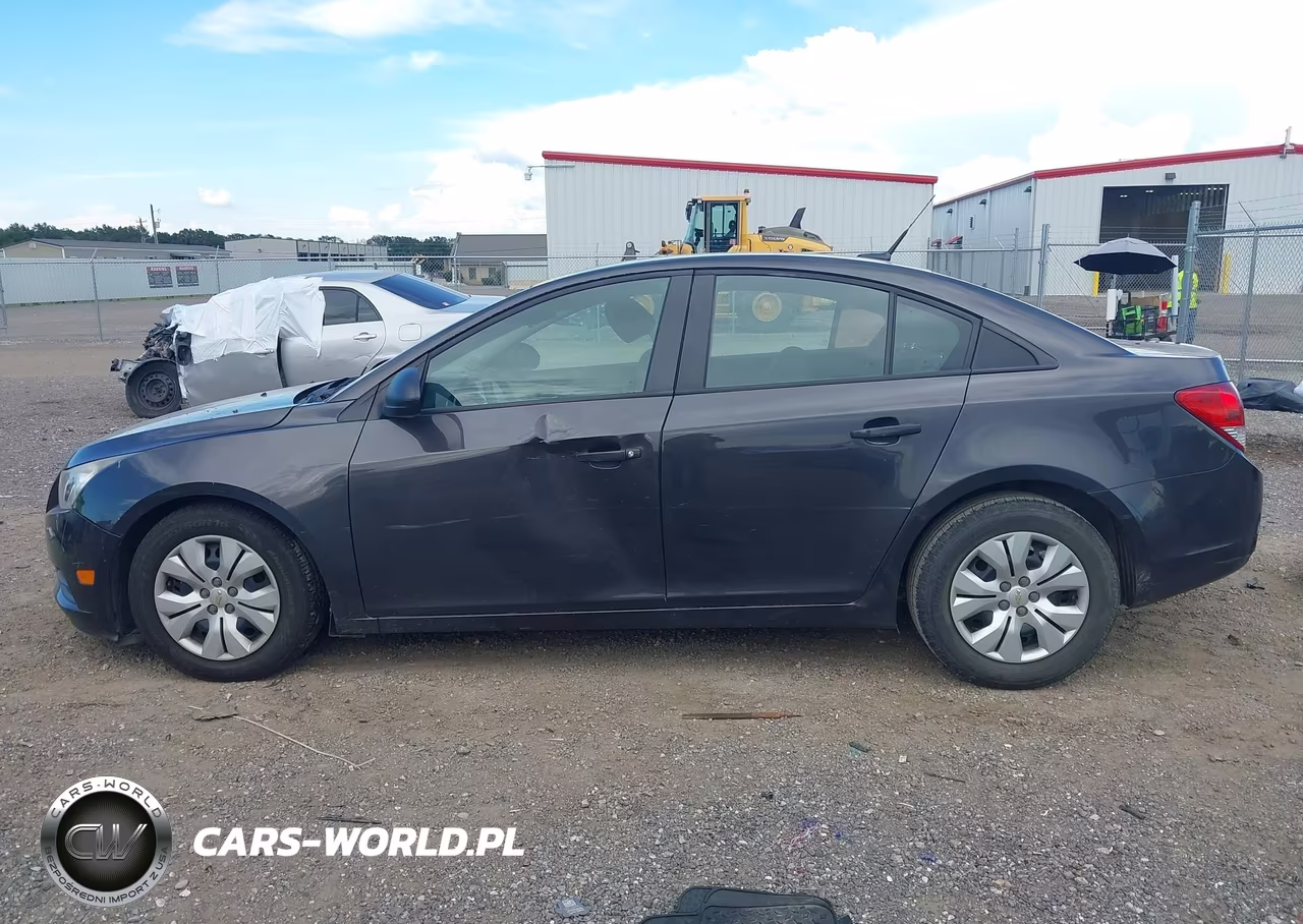 2014 Chevrolet Cruze Ls Auto VIN:1G1PA5SH0E7144263 - 15