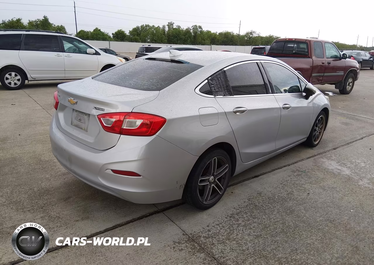2017 Chevrolet Cruze Premier Auto VIN:1G1BF5SM5H7168121 - 4