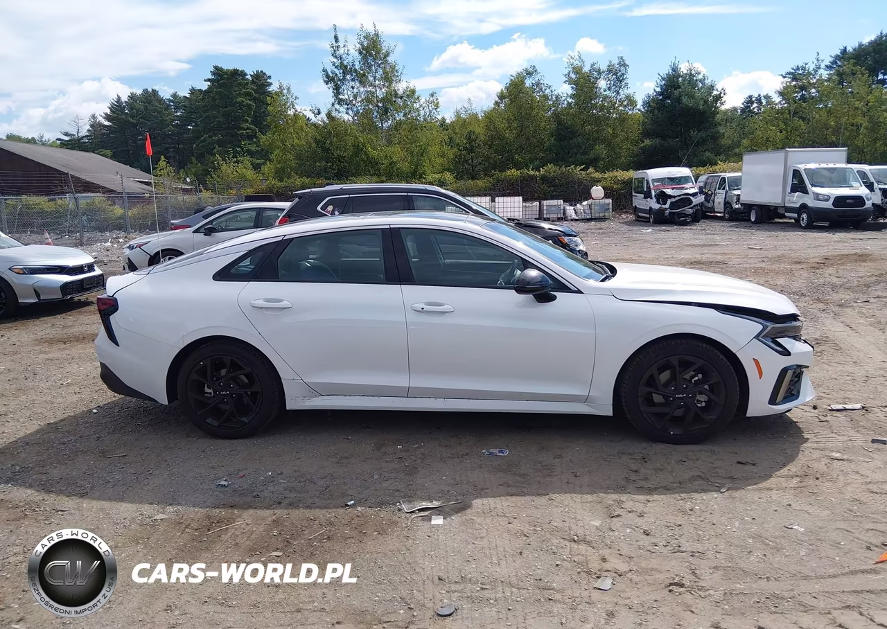 2026 Kia K5 Gt-Line Awd VIN:KNAG64J72T5468848 - 13