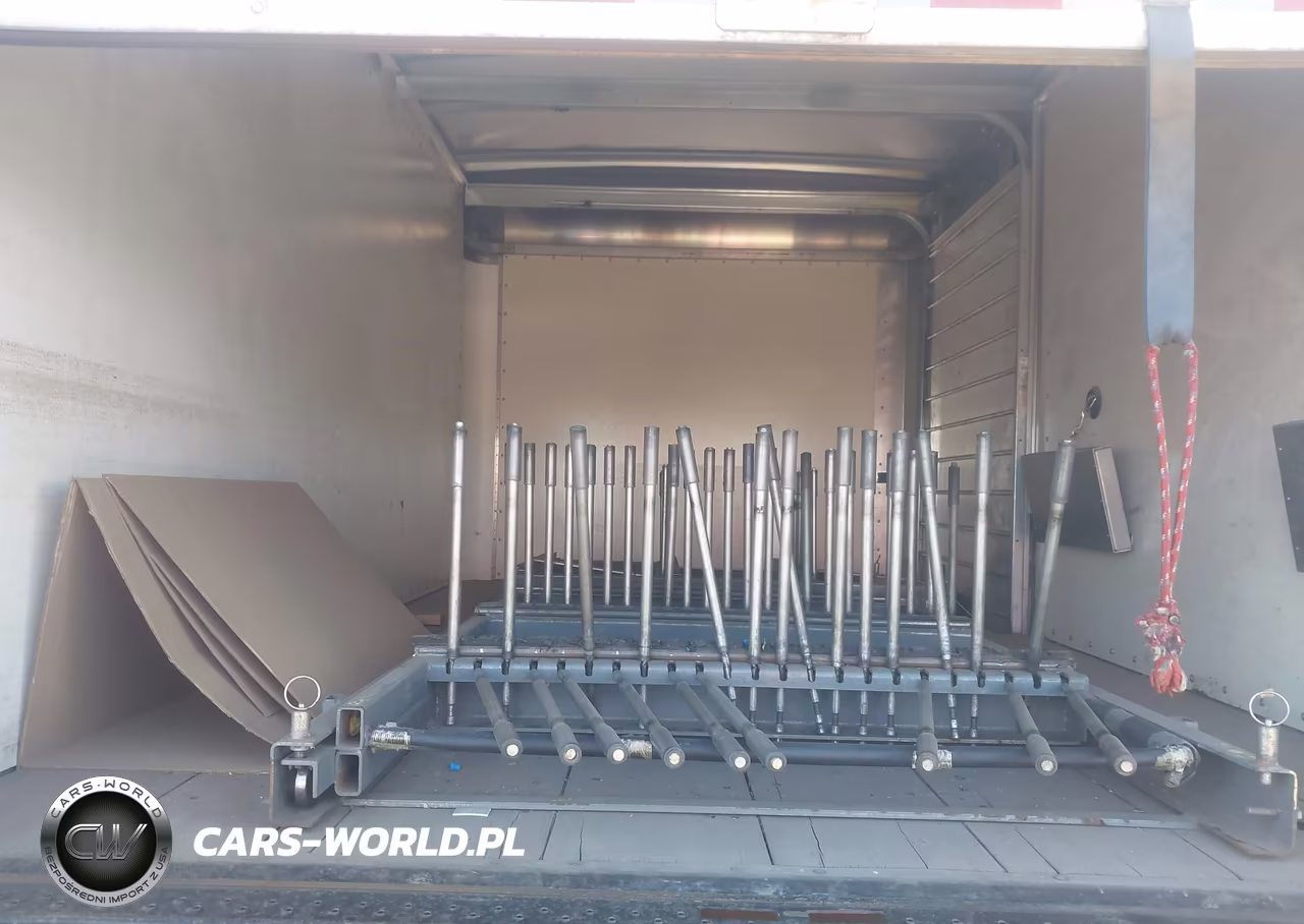2019 Isuzu Npr VIN:54DB4W1B5KS803826 - 6