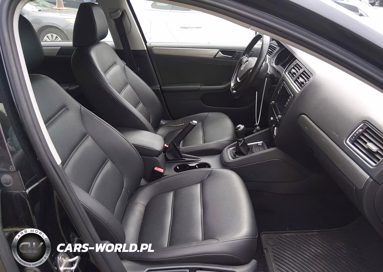 2017 Volkswagen Jetta 1.4T Se VIN:3VWB67AJ4HM344850 - 5