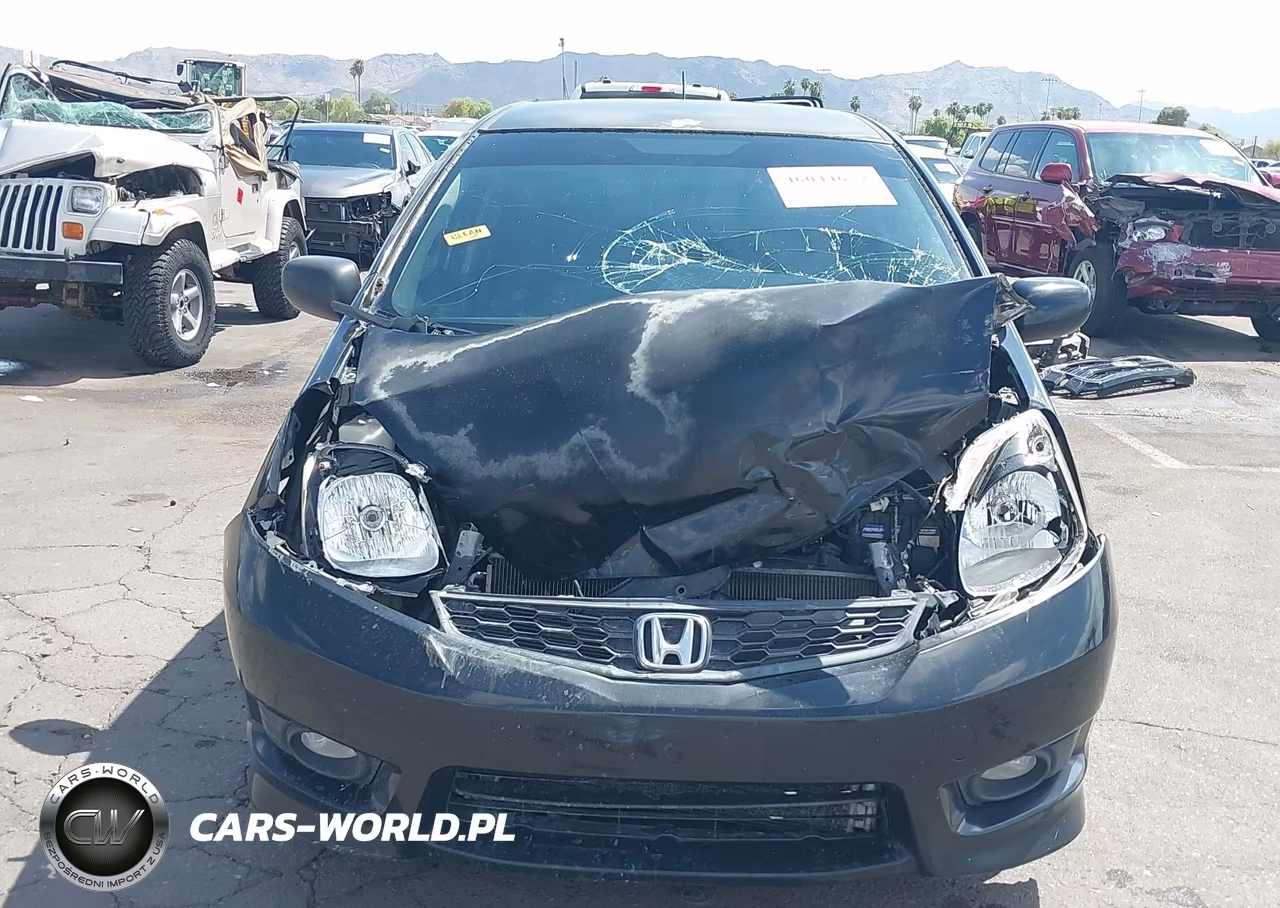2012 Honda Fit Sport VIN:JHMGE8H54CC019344 - 12