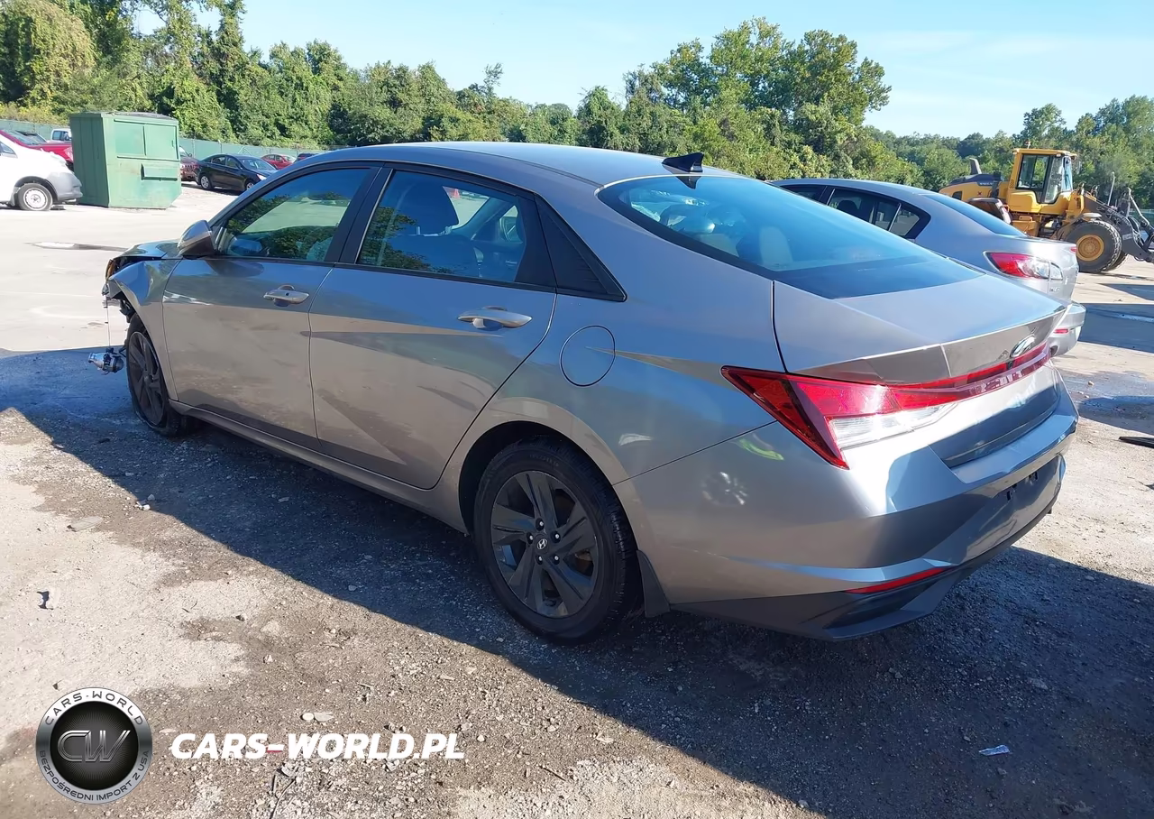 2023 Hyundai Elantra Sel VIN:KMHLM4AG7PU571102 - 3