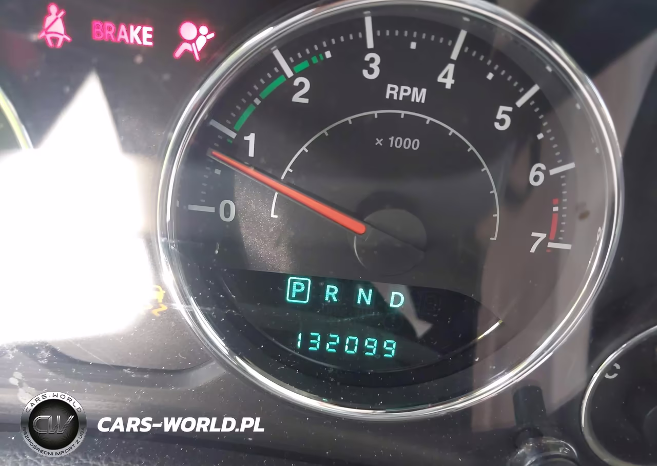 2014 Jeep Wrangler Unlimited Sahara VIN:1C4BJWEG7EL104537 - 15