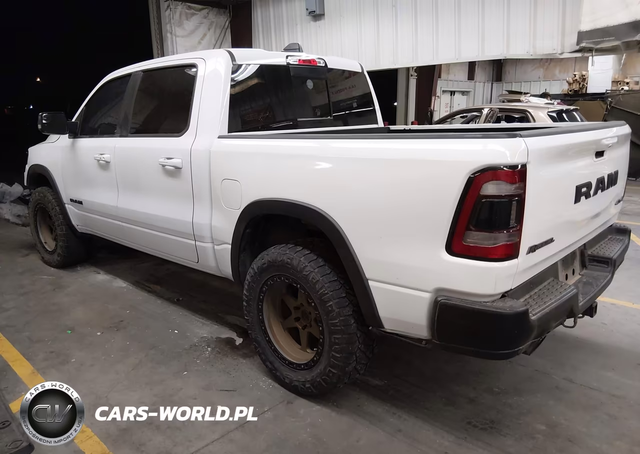2019 Ram 1500 Rebel 4X4 5'7 Box VIN:1C6SRFLT0KN565322 - 3
