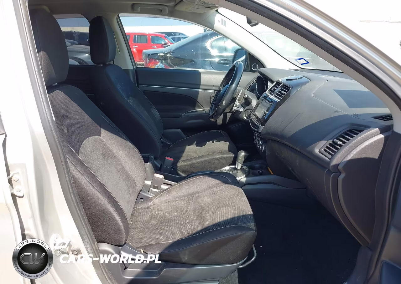 2015 Mitsubishi Outlander Sport Se VIN:4A4AP4AU1FE042836 - 5