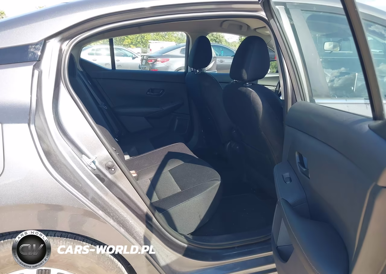 2025 Nissan Sentra Sv VIN:3N1AB8CV6SY407532 - 8