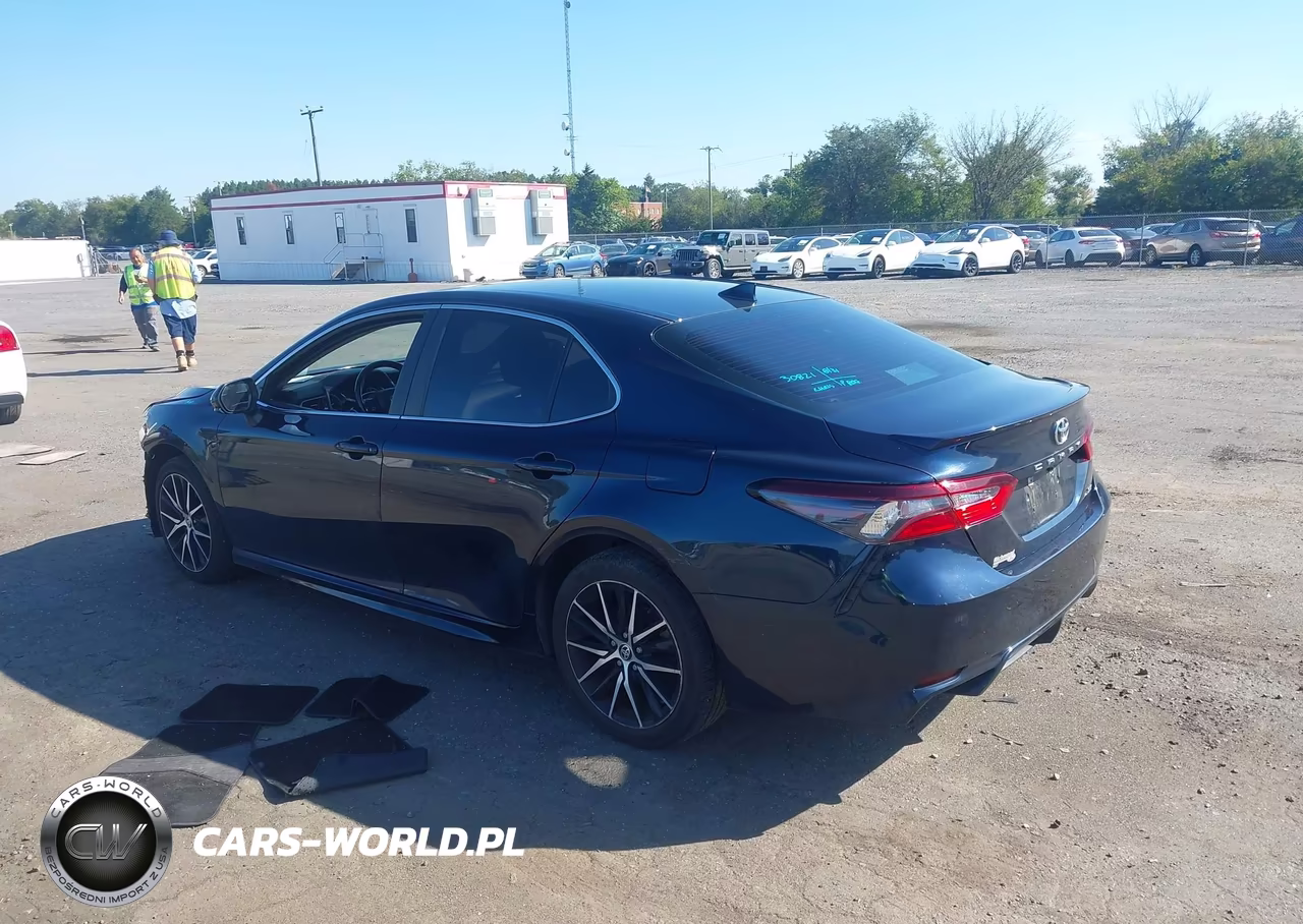 2021 Toyota Camry Se VIN:4T1G11AK6MU542800 - 3