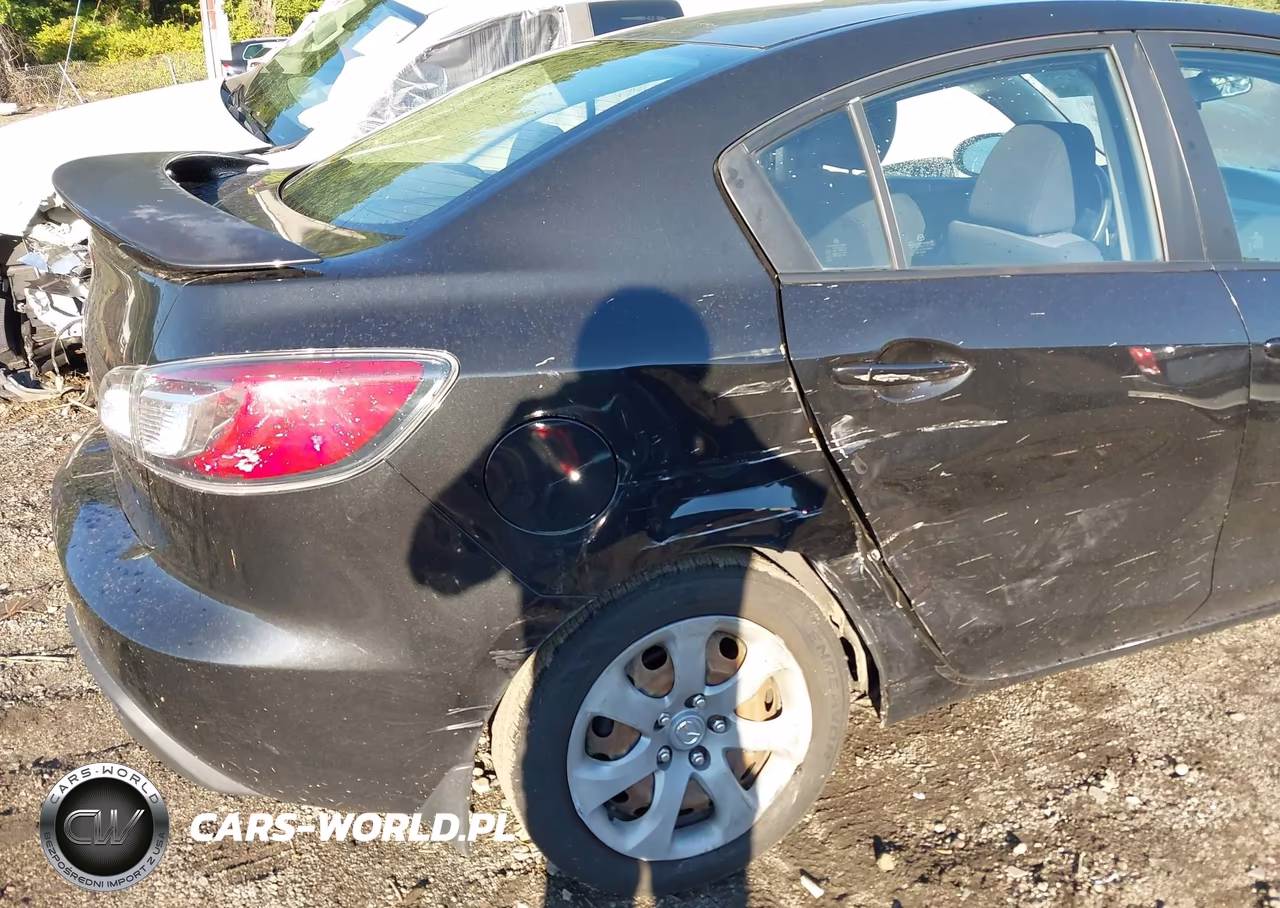 2010 Mazda Mazda3 I Sport VIN:JM1BL1SG5A1141707 - 6