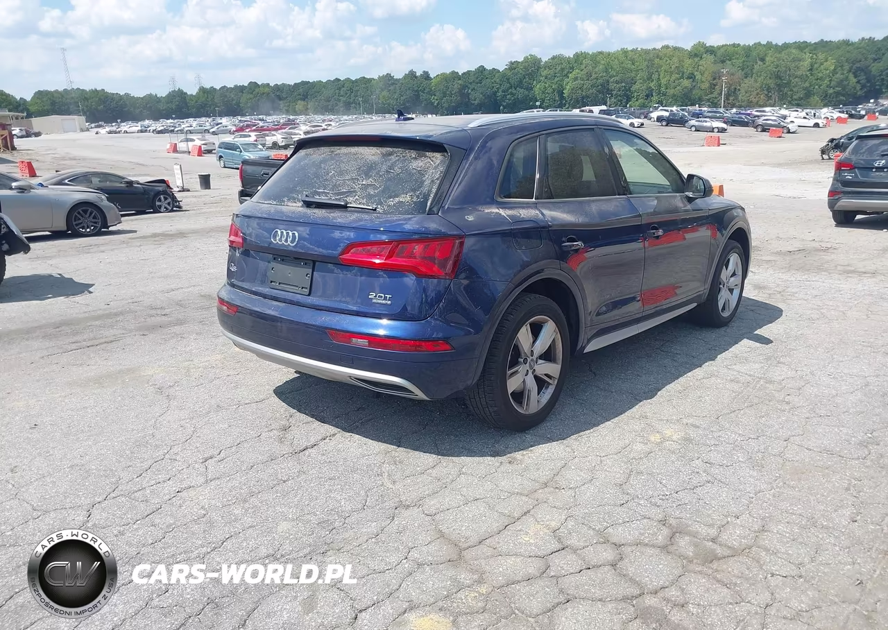 2018 Audi Q5 2.0T Premium-2.0T Tech Premium VIN:WA1ANAFY1J2023957 - 4