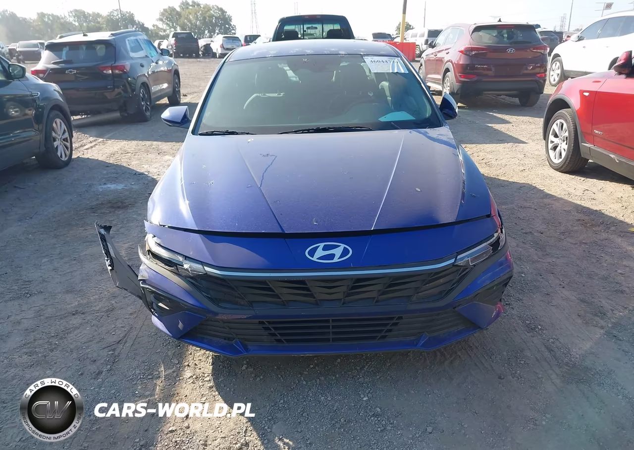 2026 Hyundai Elantra Hybrid Blue VIN:KMHLM4DJ6TU192240 - 17