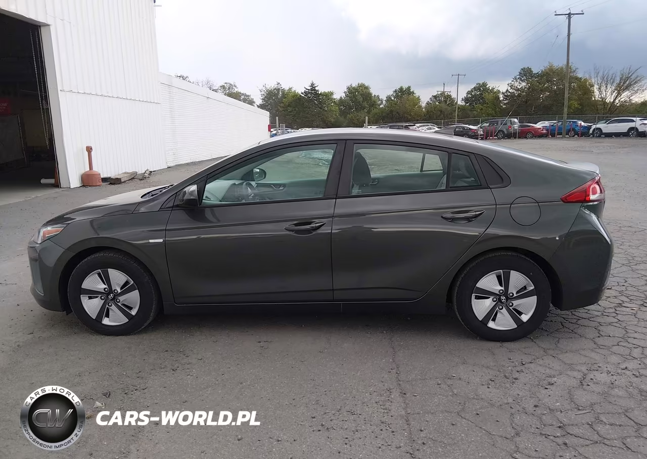 2020 Hyundai Ioniq Hybrid Blue VIN:KMHC65LC0LU217703 - 14