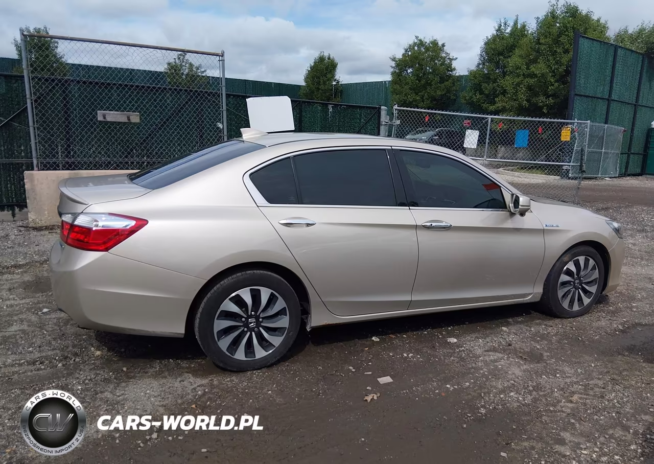 2015 Honda Accord Hybrid Ex-L VIN:1HGCR6F52FA001227 - 13