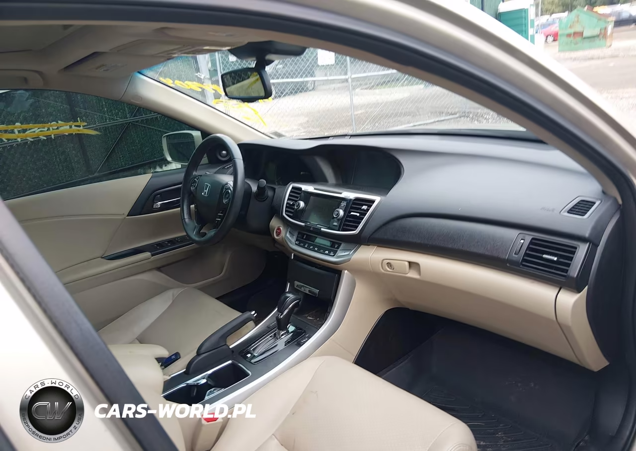 2015 Honda Accord Hybrid Ex-L VIN:1HGCR6F52FA001227 - 5