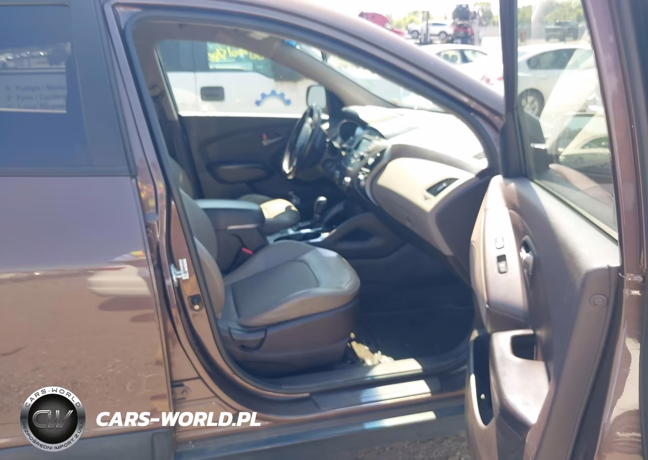 2014 Hyundai Tucson Se VIN:KM8JUCAG3EU847922 - 5