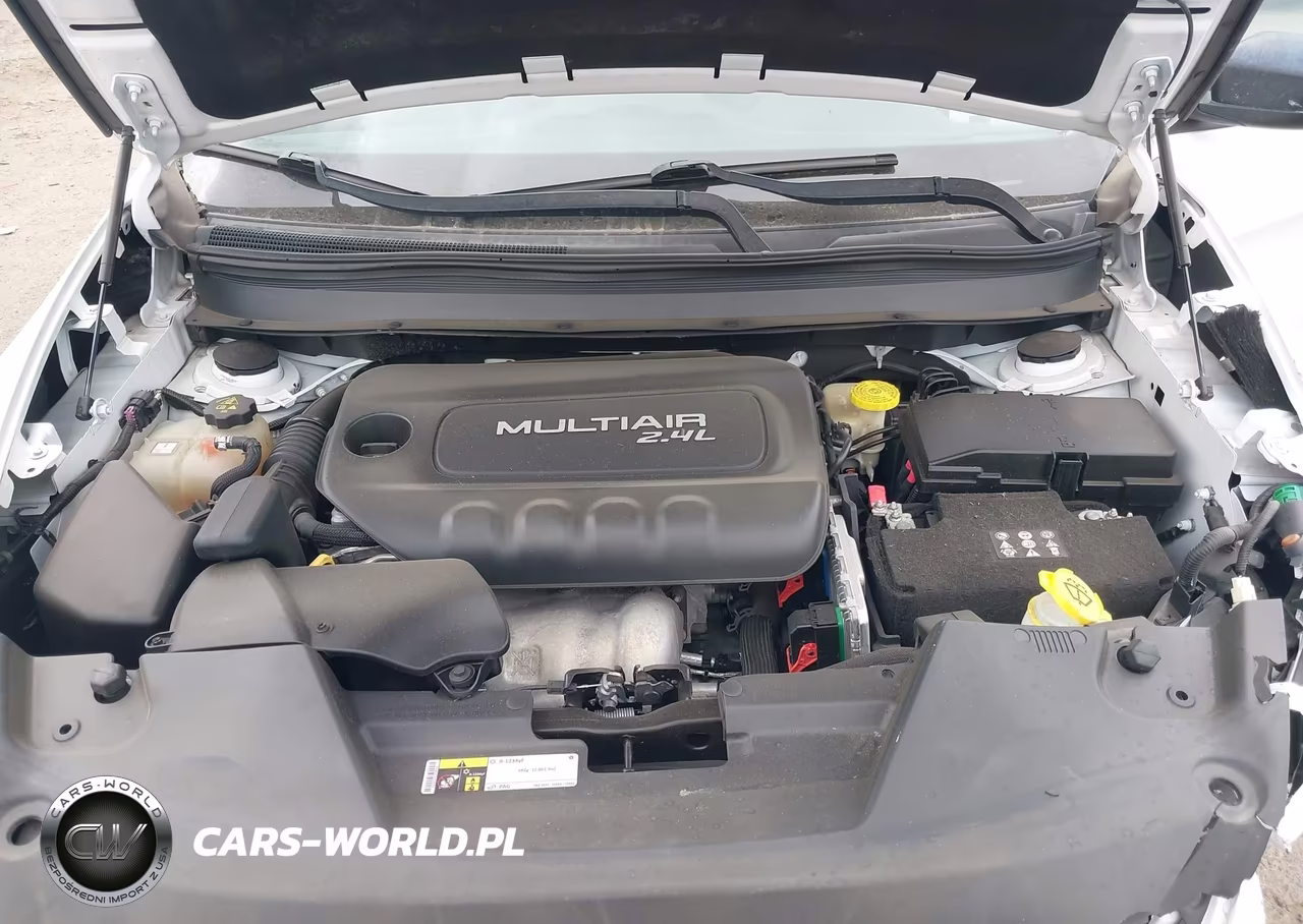 2017 Jeep Cherokee Sport VIN:1C4PJLAB3HW574579 - 10