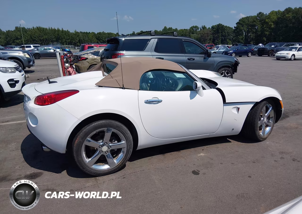 2008 Pontiac Solstice VIN:1G2MB35BX8Y107193 - 12