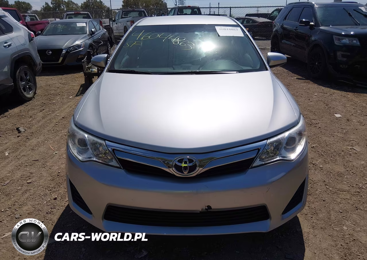 2012 Toyota Camry Le VIN:4T4BF1FK9CR166943 - 12