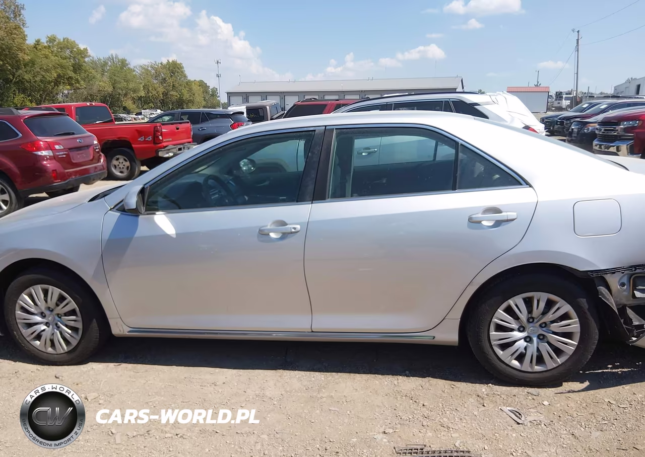 2012 Toyota Camry Le VIN:4T4BF1FK9CR166943 - 14