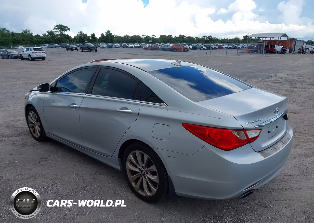 2012 Hyundai Sonata Se VIN:5NPEC4AC9CH424975 - 3