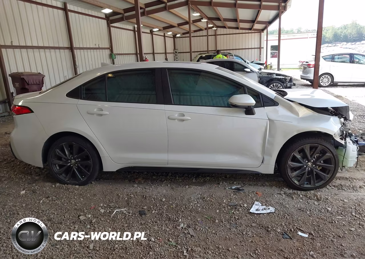 2024 Toyota Corolla Hybrid Se VIN:JTDBCMFE2R3052056 - 13