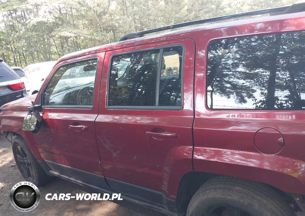 2015 Jeep Patriot Altitude Edition VIN:1C4NJPBA9FD400643 - 14