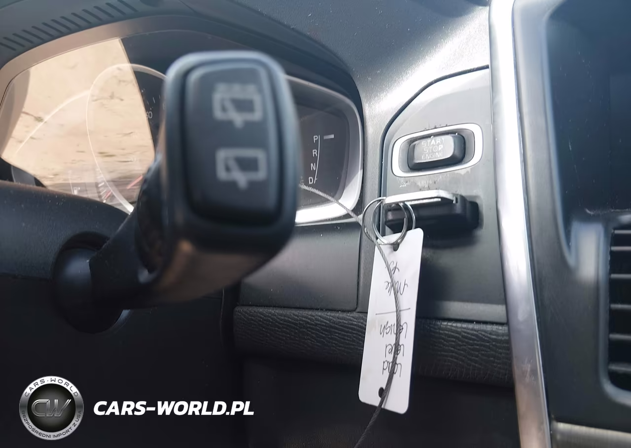 2015 Volvo Xc60 T5 VIN:YV440MDJ0F2744963 - 11