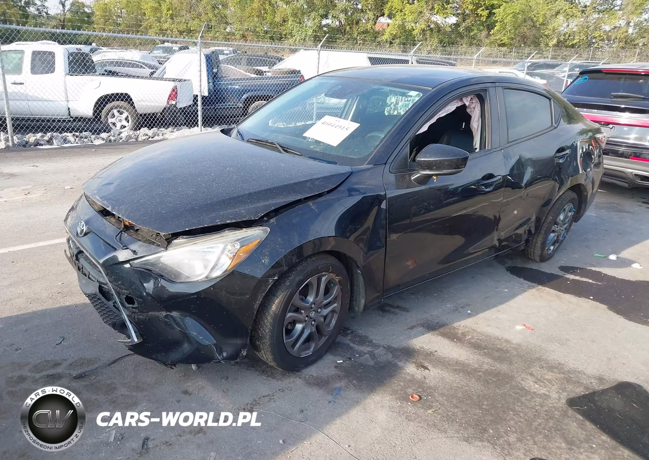 2019 Toyota Yaris Le VIN:3MYDLBYV0KY508824 - 2