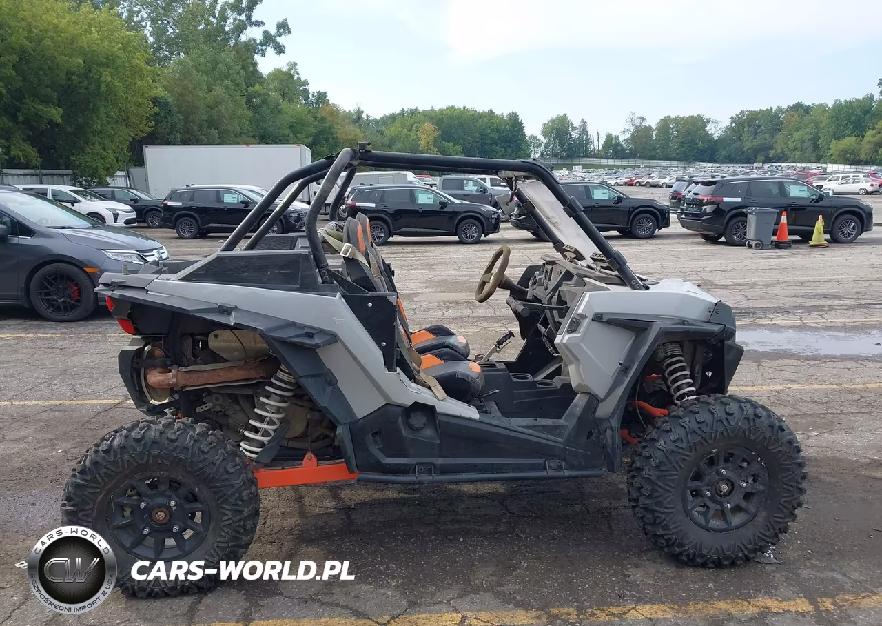 2018 Polaris Rzr Xp Turbo Eps VIN:3NSVDE92XJF946779 - 13