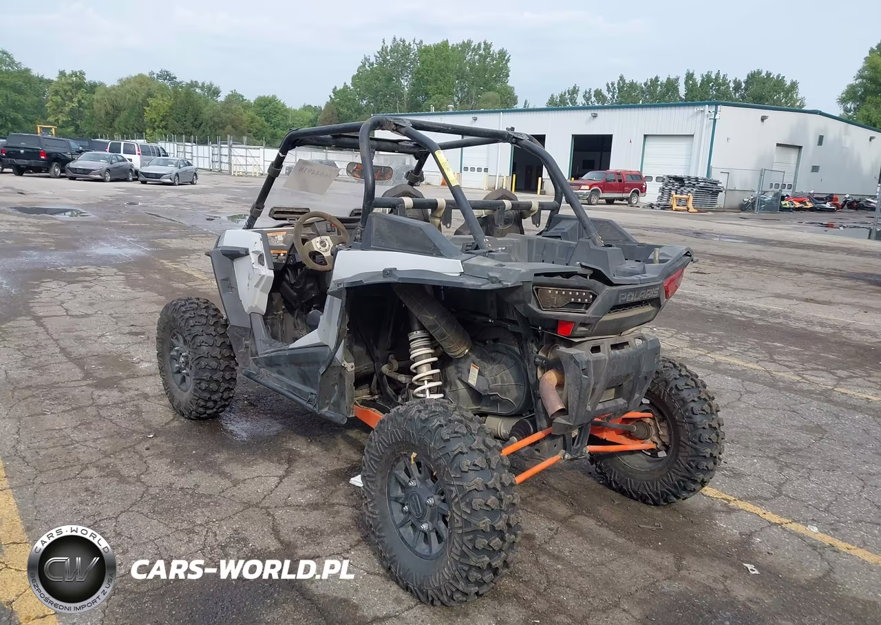 2018 Polaris Rzr Xp Turbo Eps VIN:3NSVDE92XJF946779 - 3