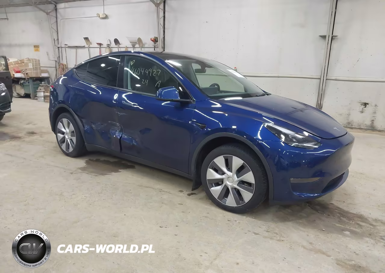 2024 Tesla Model Y Long Range Dual Motor All-Wheel Drive