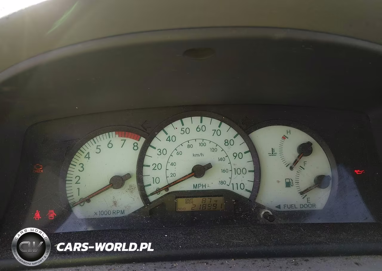 2004 Toyota Corolla Le VIN:2T1BR32E44C182421 - 7