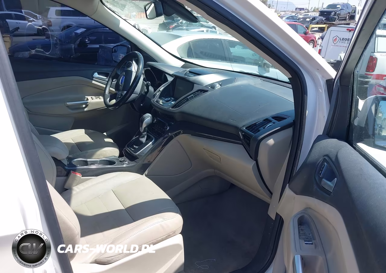 2014 Ford Escape Titanium VIN:1FMCU0J91EUA77194 - 5