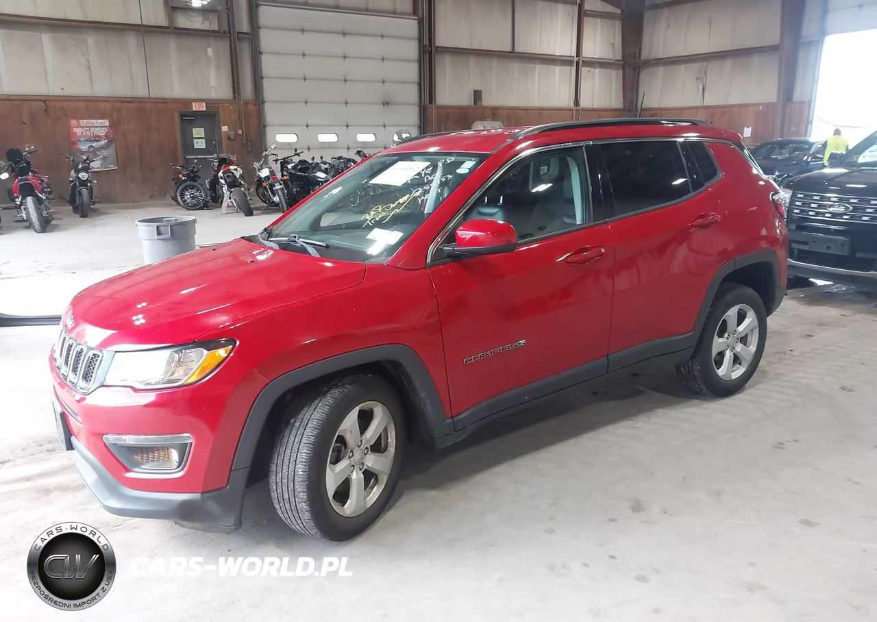 2018 Jeep Compass Latitude 4X4 VIN:3C4NJDBB8JT483685 - 2