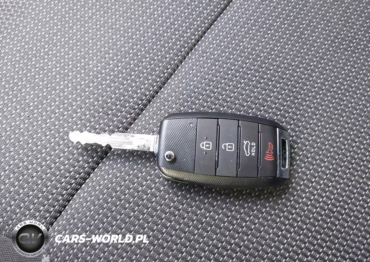 2017 Kia Forte Lx VIN:3KPFK4A74HE145617 - 11