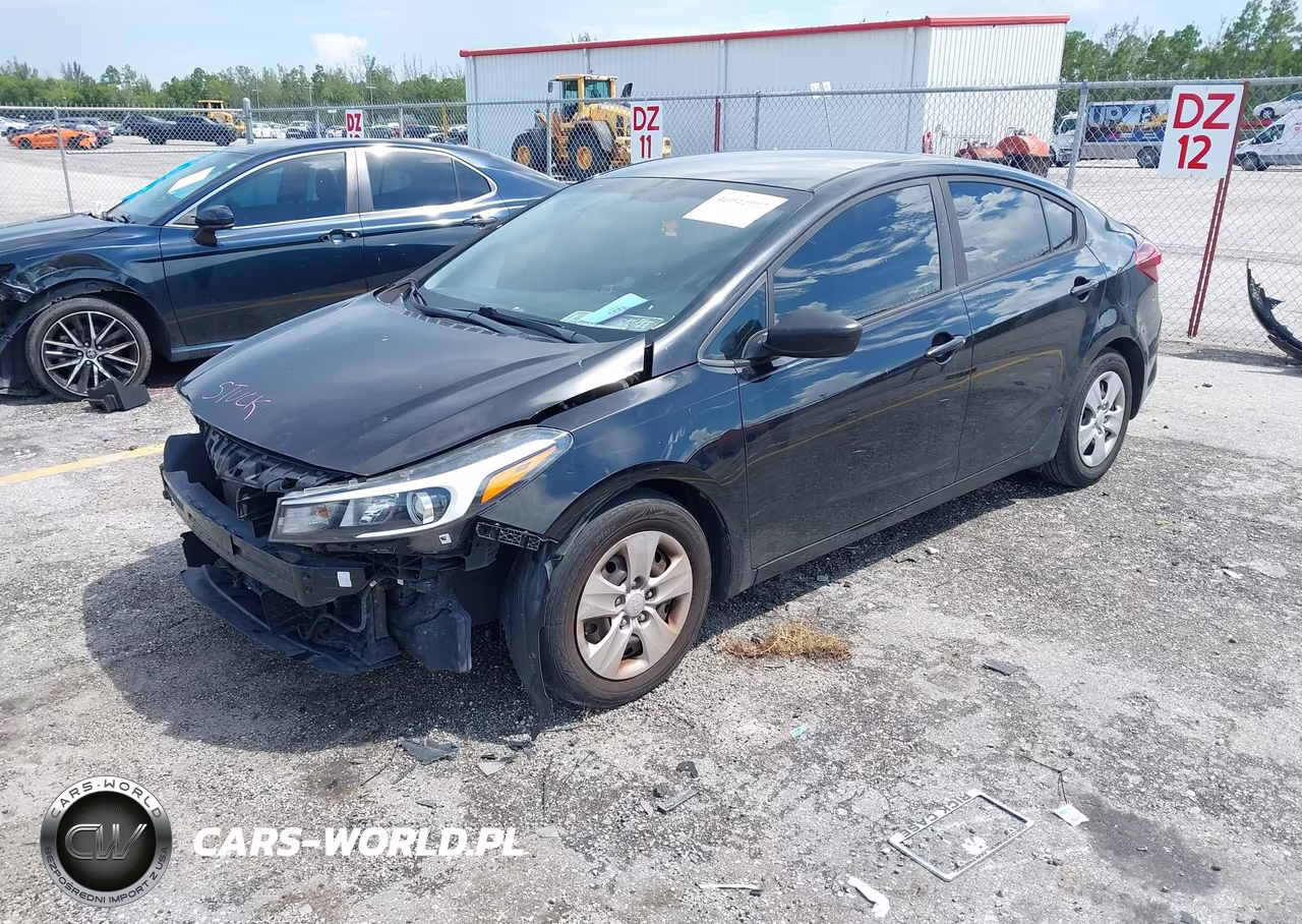 2017 Kia Forte Lx VIN:3KPFK4A74HE145617 - 2