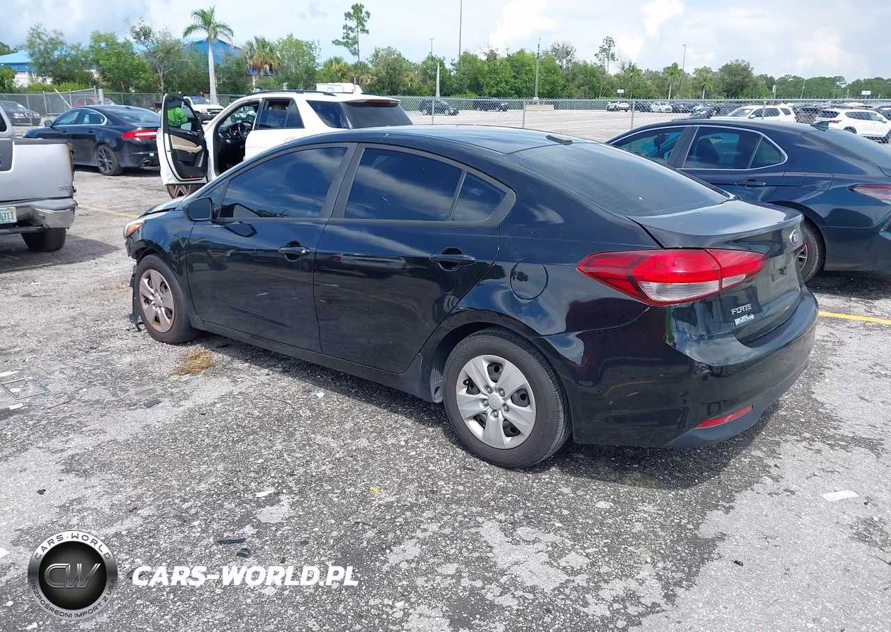 2017 Kia Forte Lx VIN:3KPFK4A74HE145617 - 3