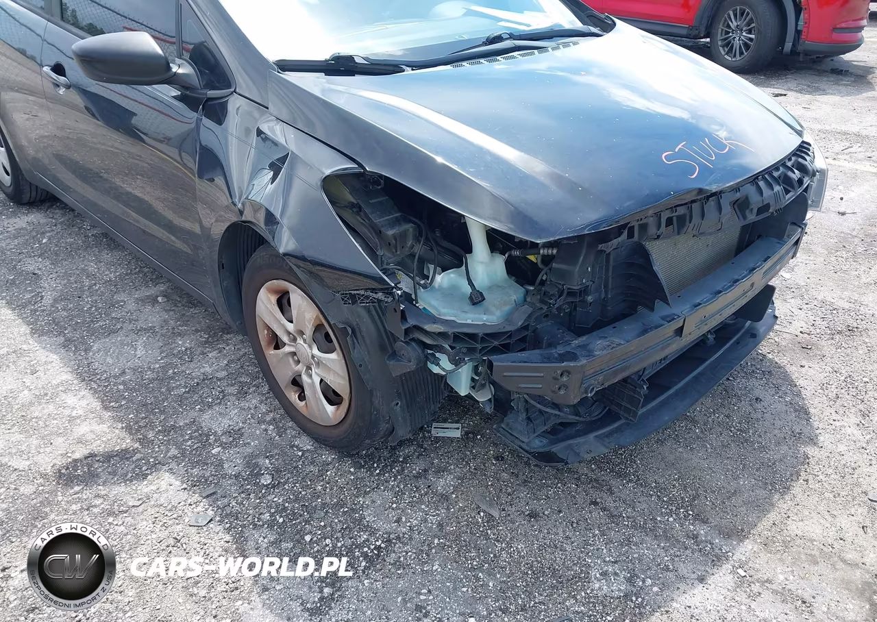 2017 Kia Forte Lx VIN:3KPFK4A74HE145617 - 6