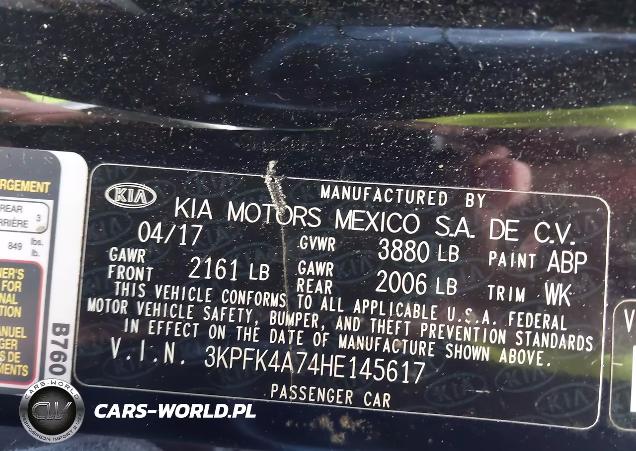2017 Kia Forte Lx VIN:3KPFK4A74HE145617 - 9