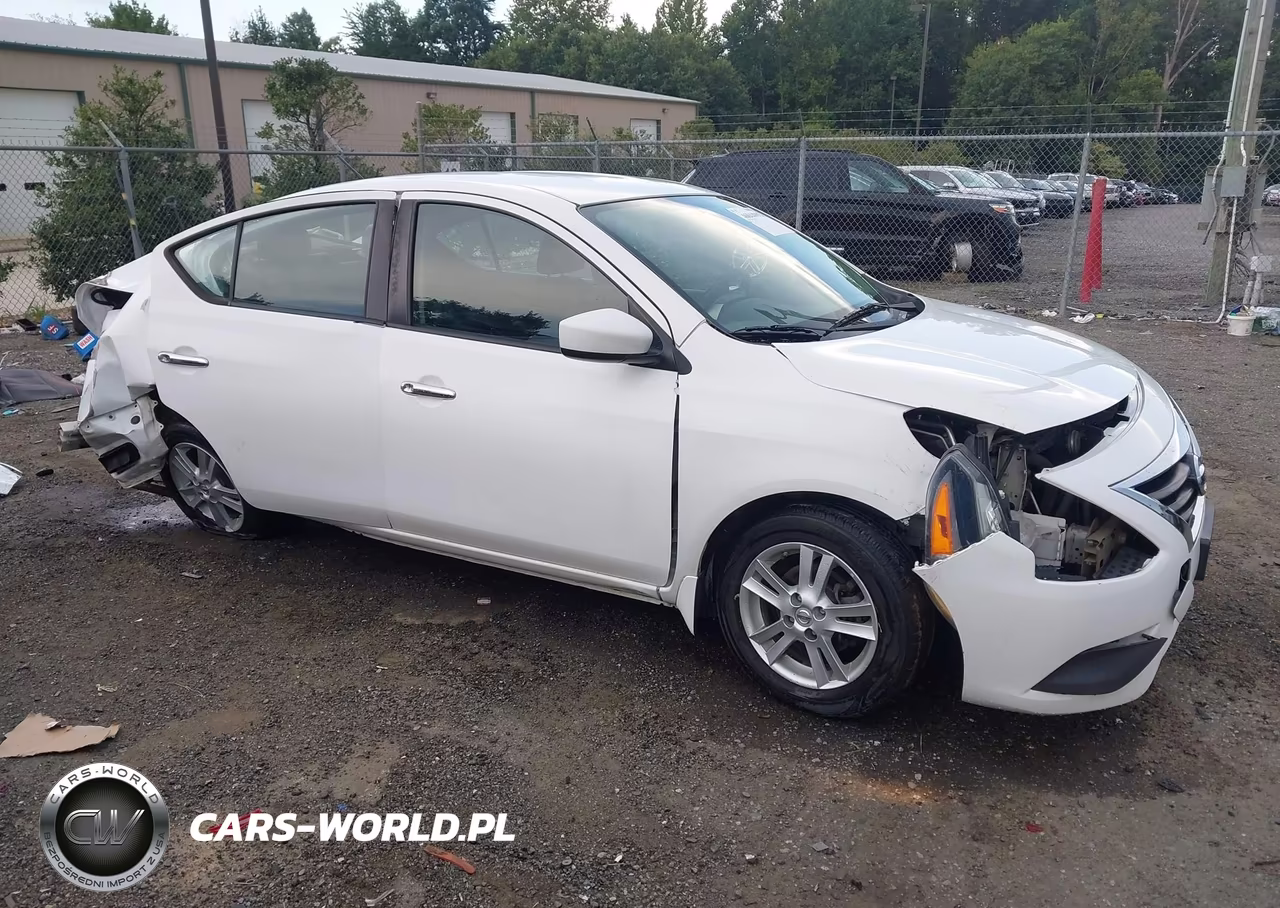 2016 Nissan Versa 1.6 Sv